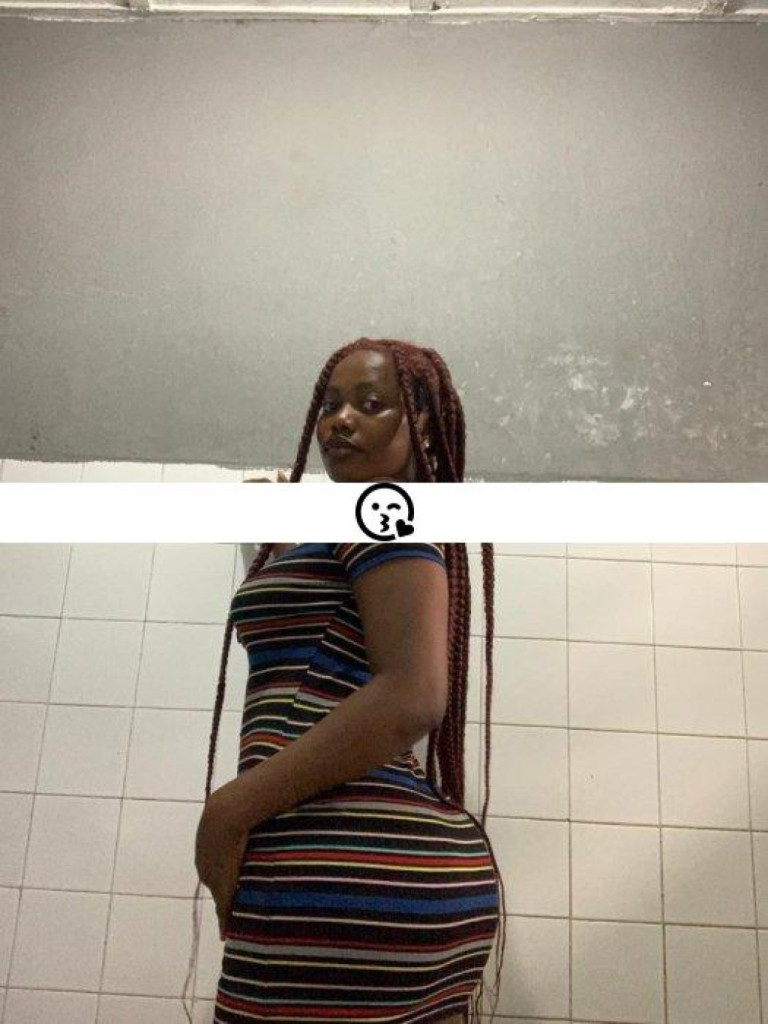 Mia photo 1
