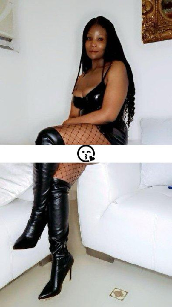 Mistress Talia photo 1