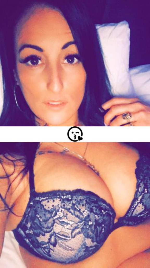 Nadia Luxx photo 1