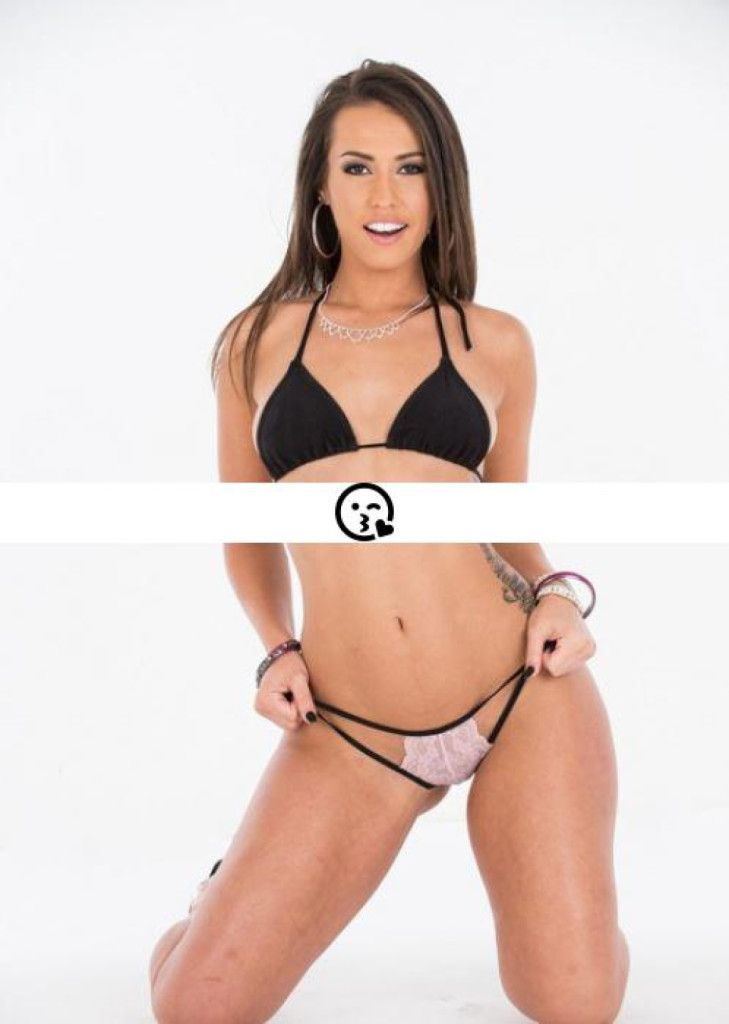 Kelsi M photo 1