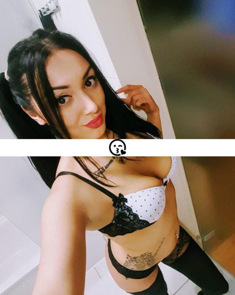 Elena photo 1