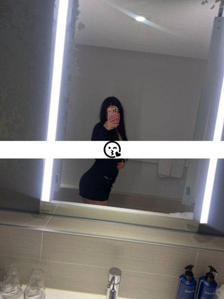 Esra photo 1