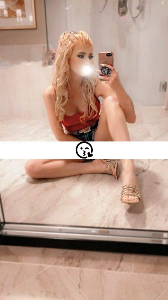 Blair Nikole Fox photo 1