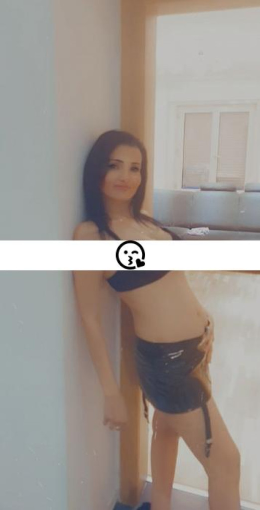 Larissa photo 1