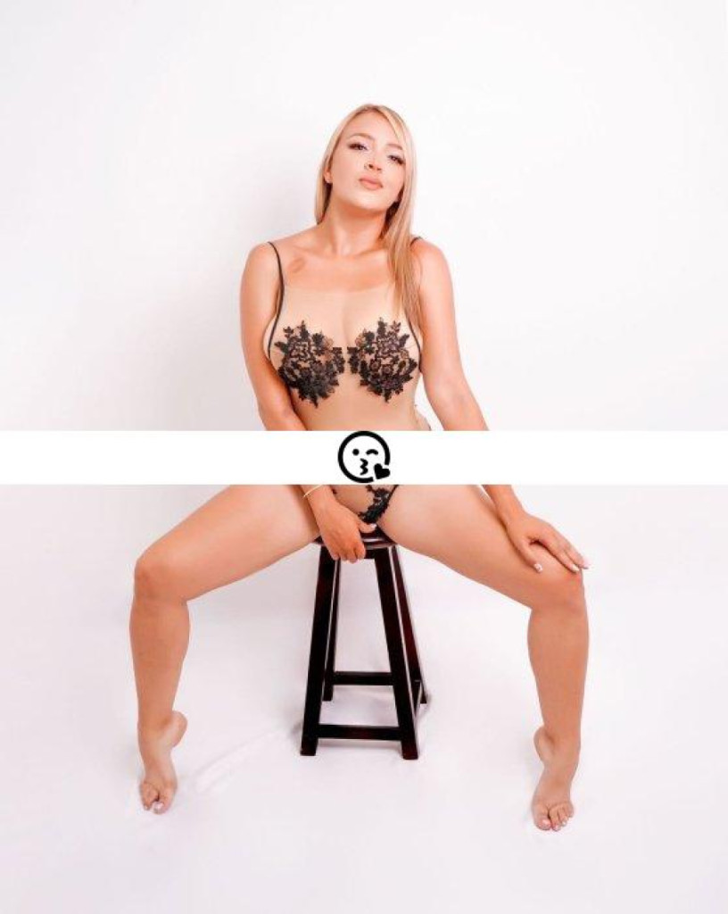 Luna Eva photo 1