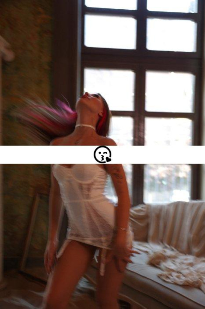 Christina photo 1