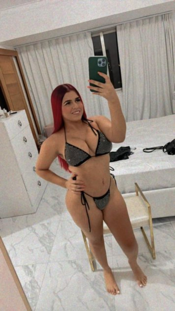 Veronica photo 1