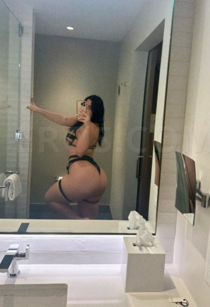 Valeriaaaaaa photo 1