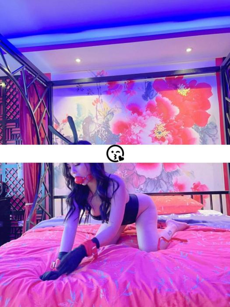 Mia photo 1