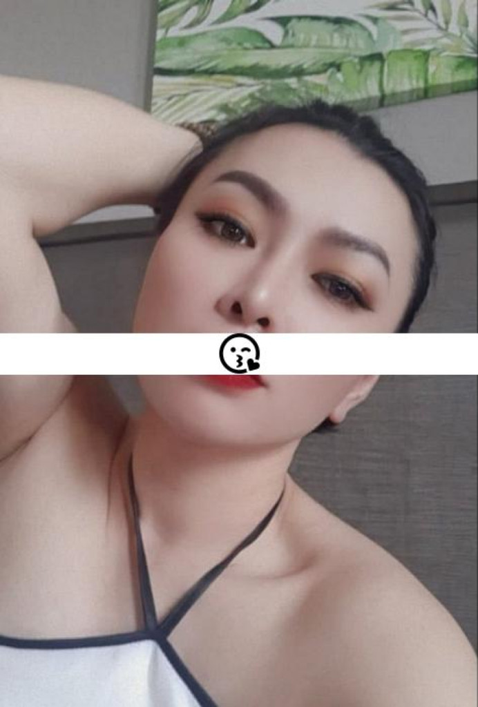Jenny photo 1