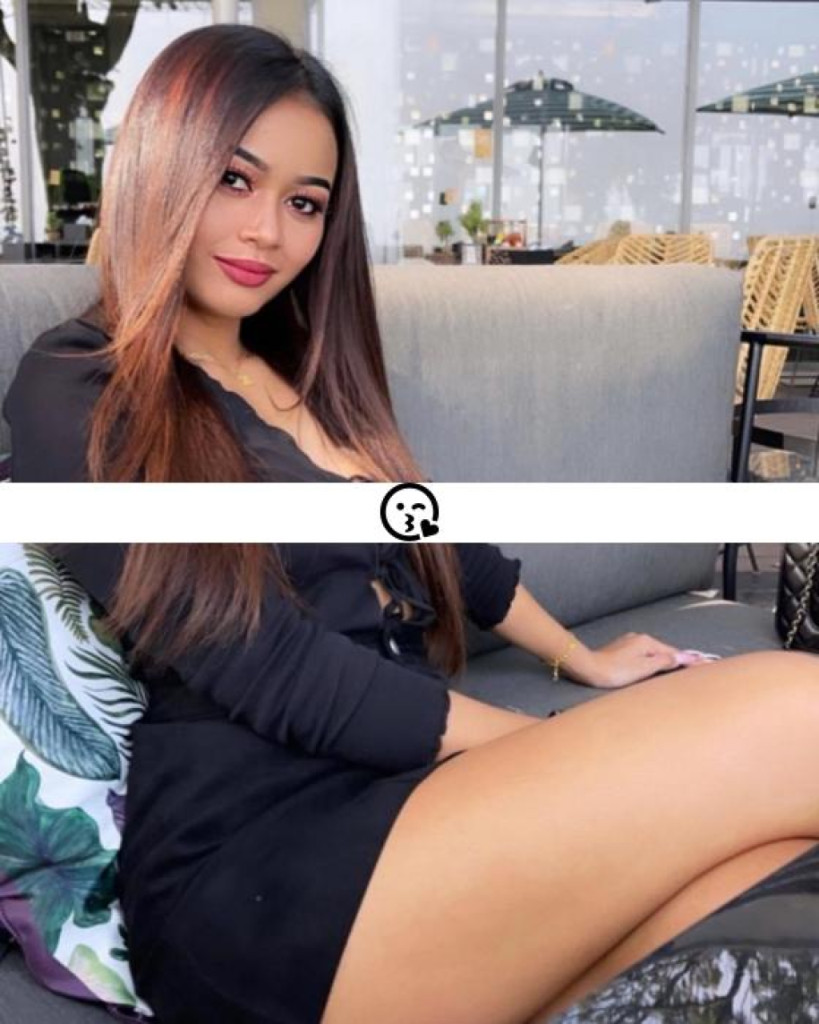 Riana photo 1