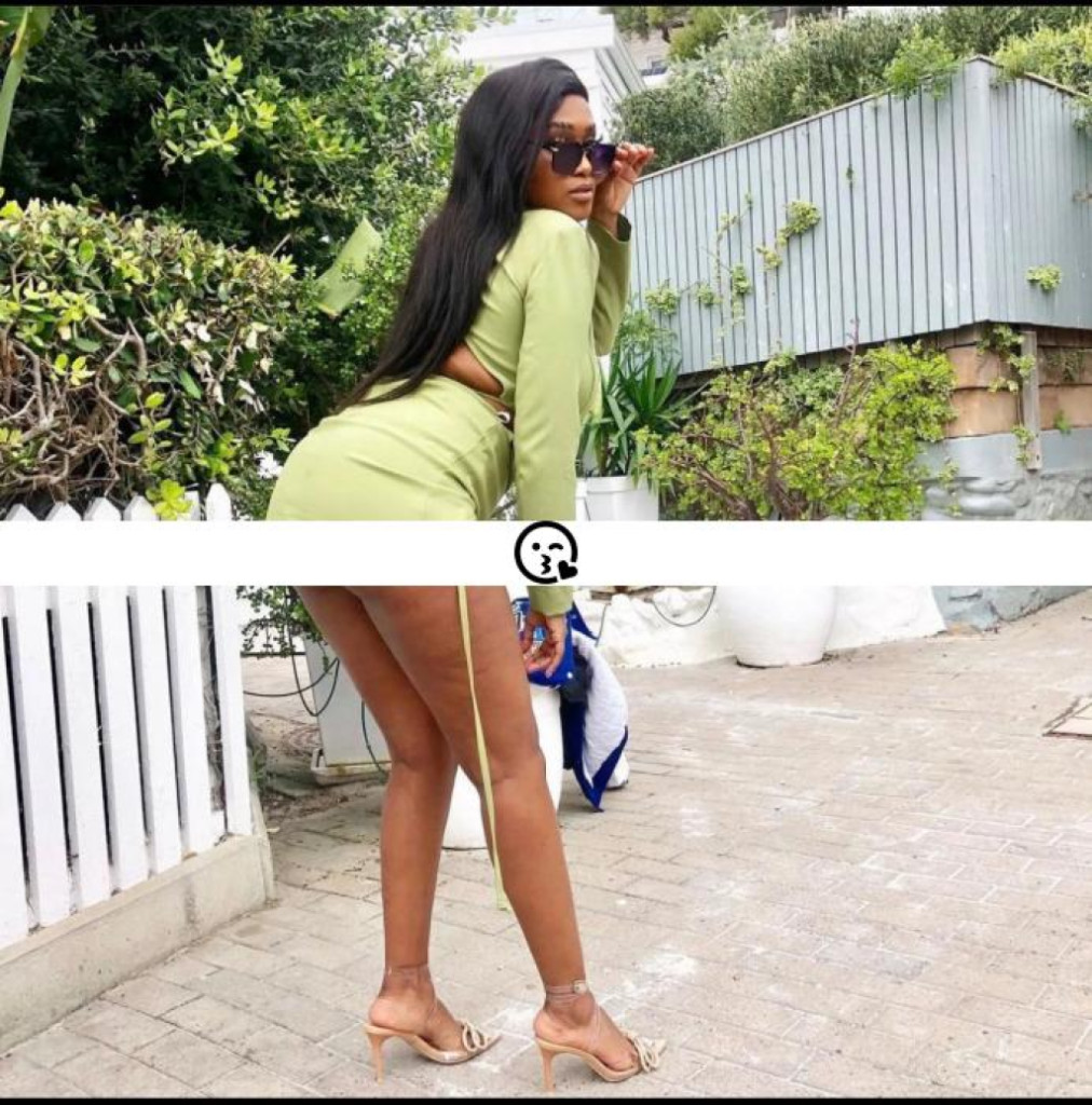 Melanie photo 1