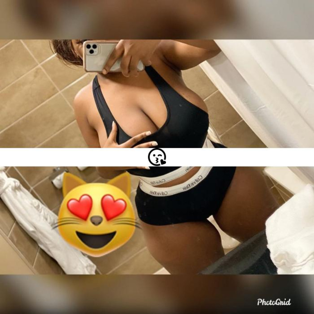 Bella sexy photo 1