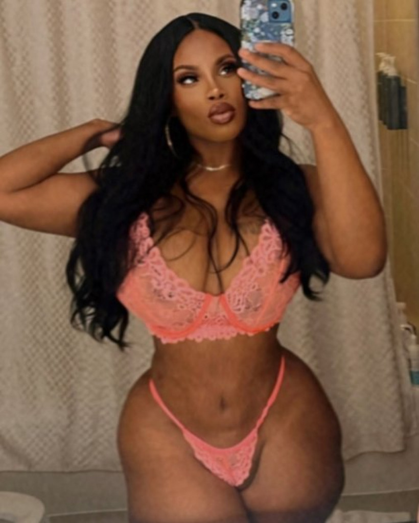 _iluvlolo photo 1