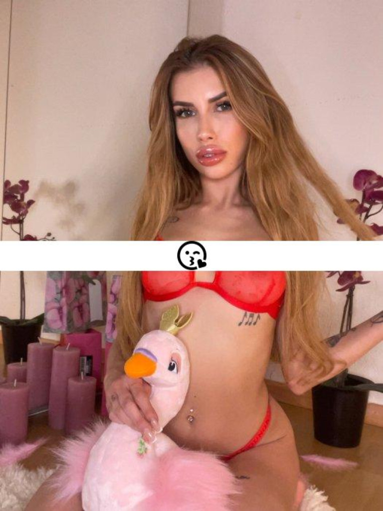 Paulina photo 1