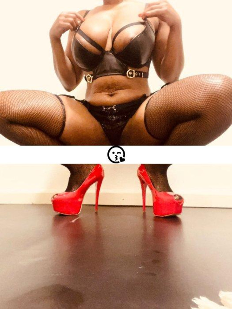 Blac Deluxe photo 1