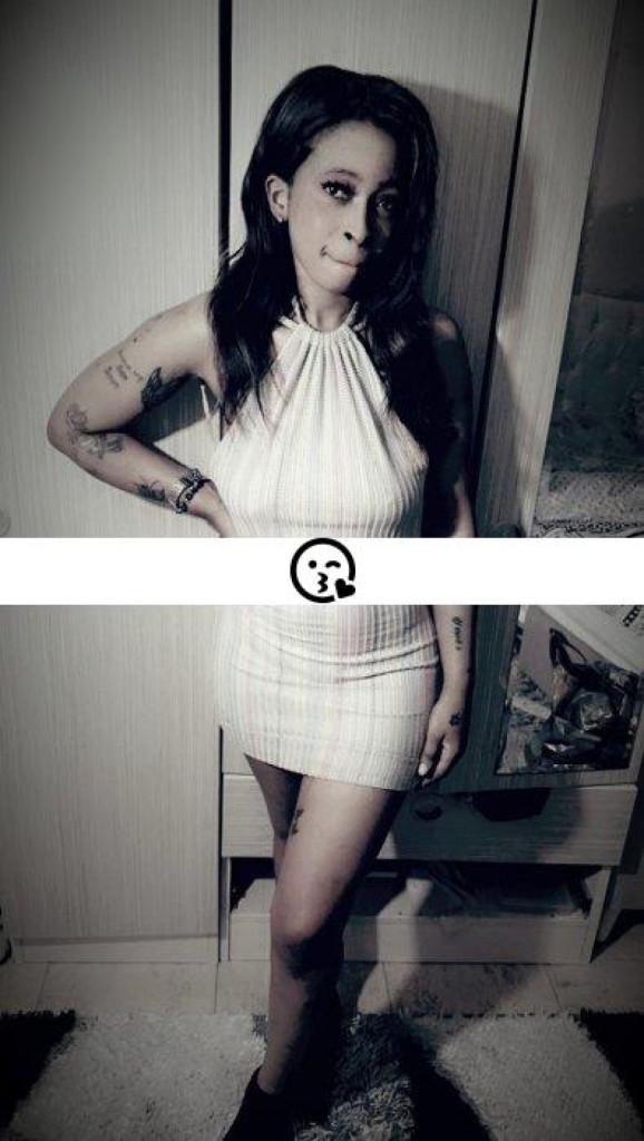 Riah photo 1