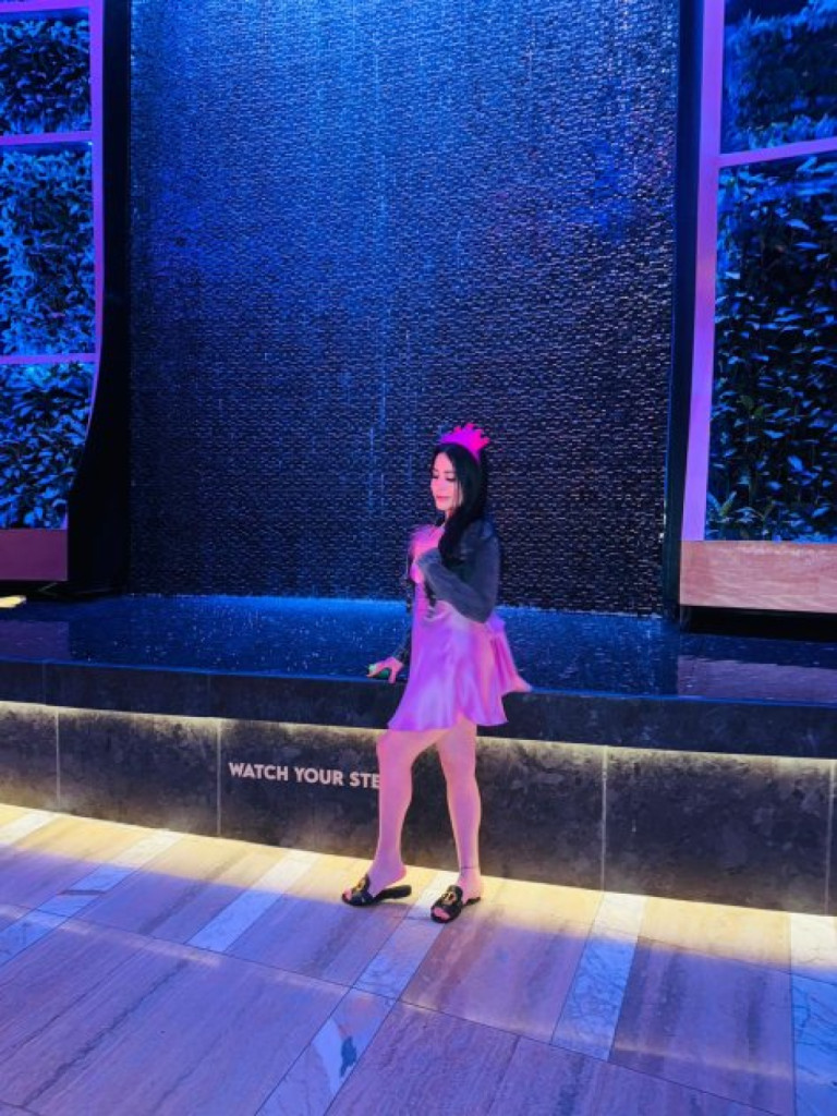 MELANY photo 1