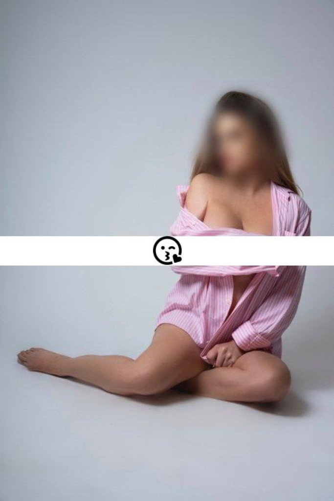 Isabella Martin photo 1