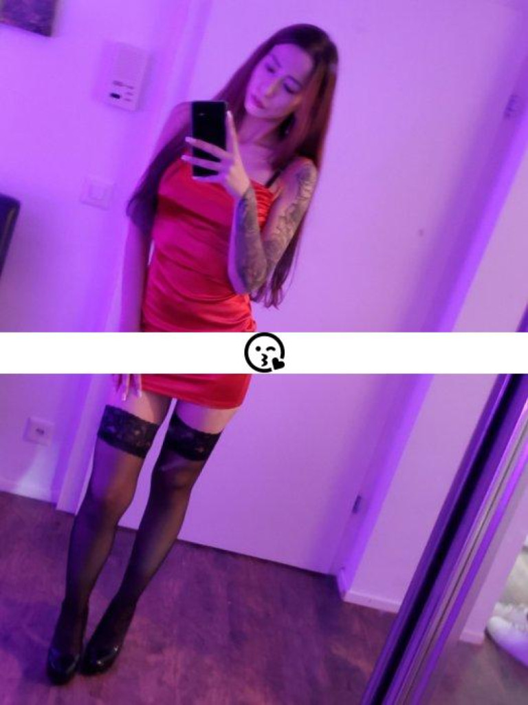 Angela photo 1