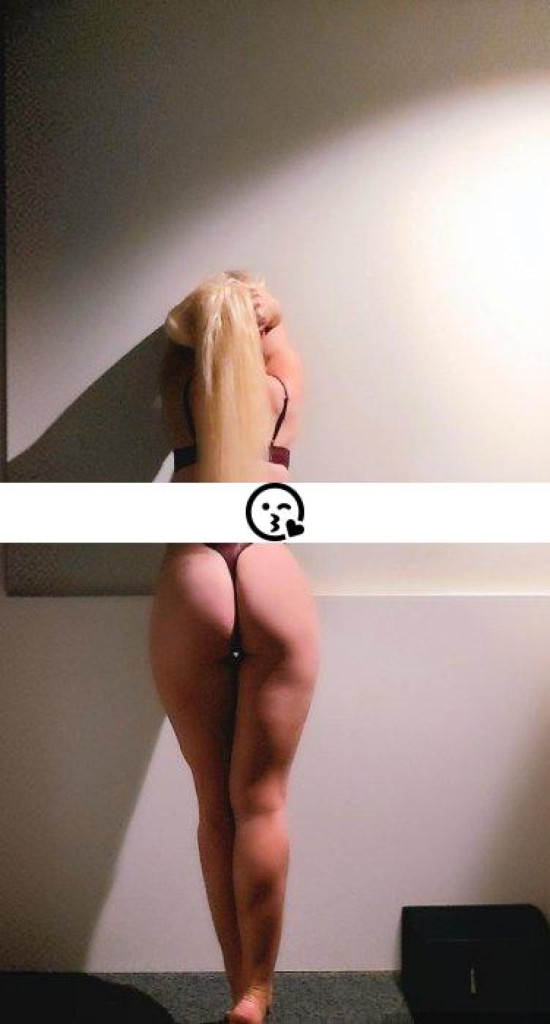 Mia photo 1
