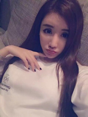 Asian new girl vivi listing photo