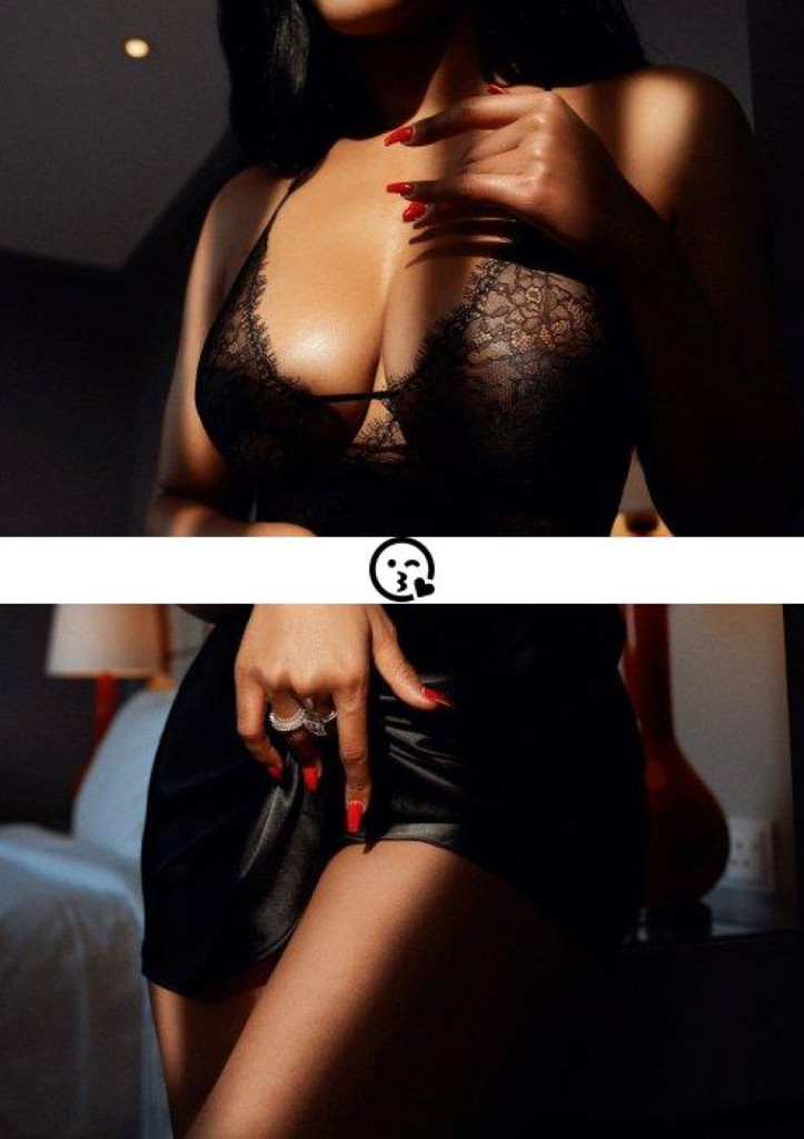 Chantel More photo 1