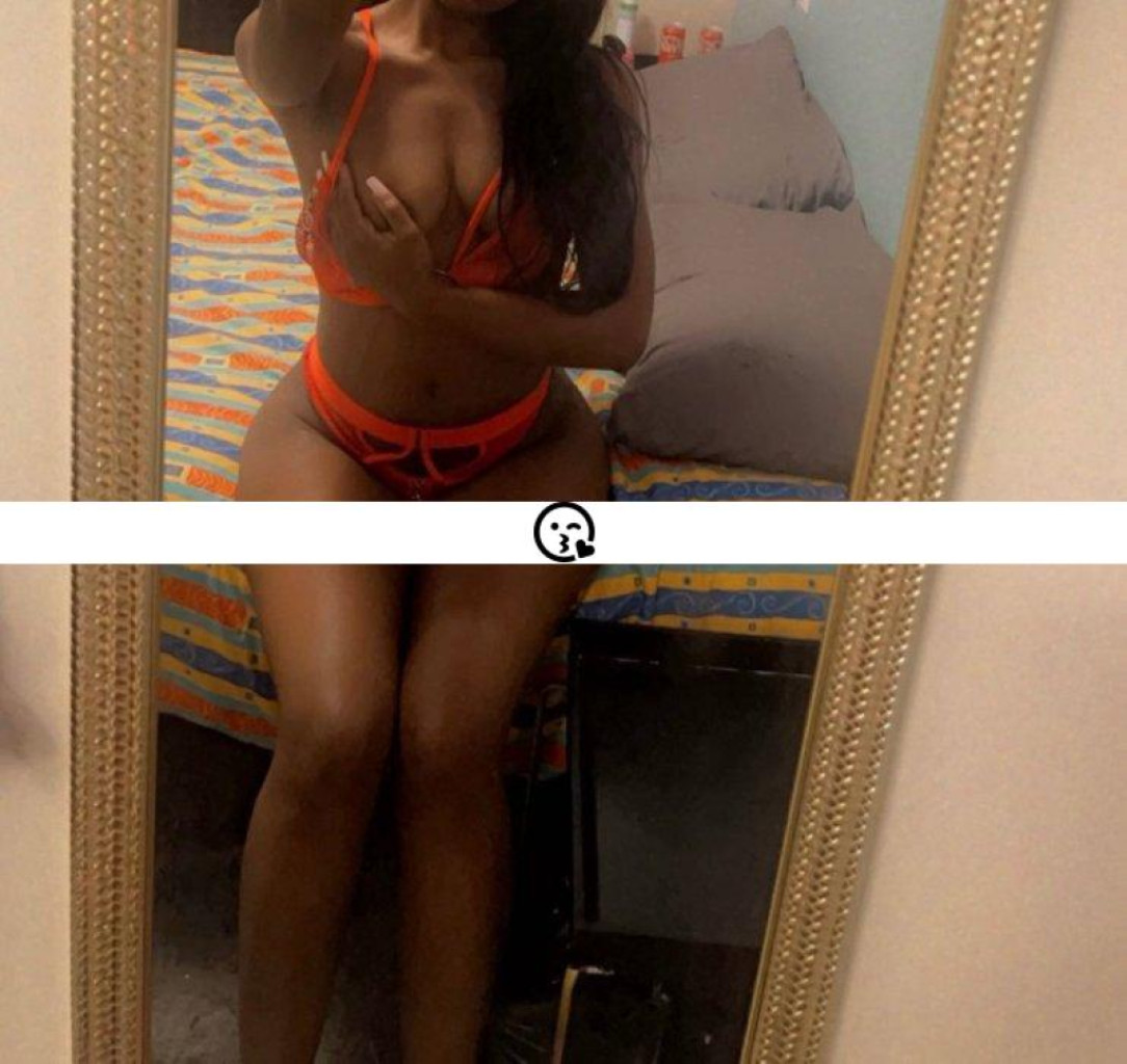 Angela photo 1