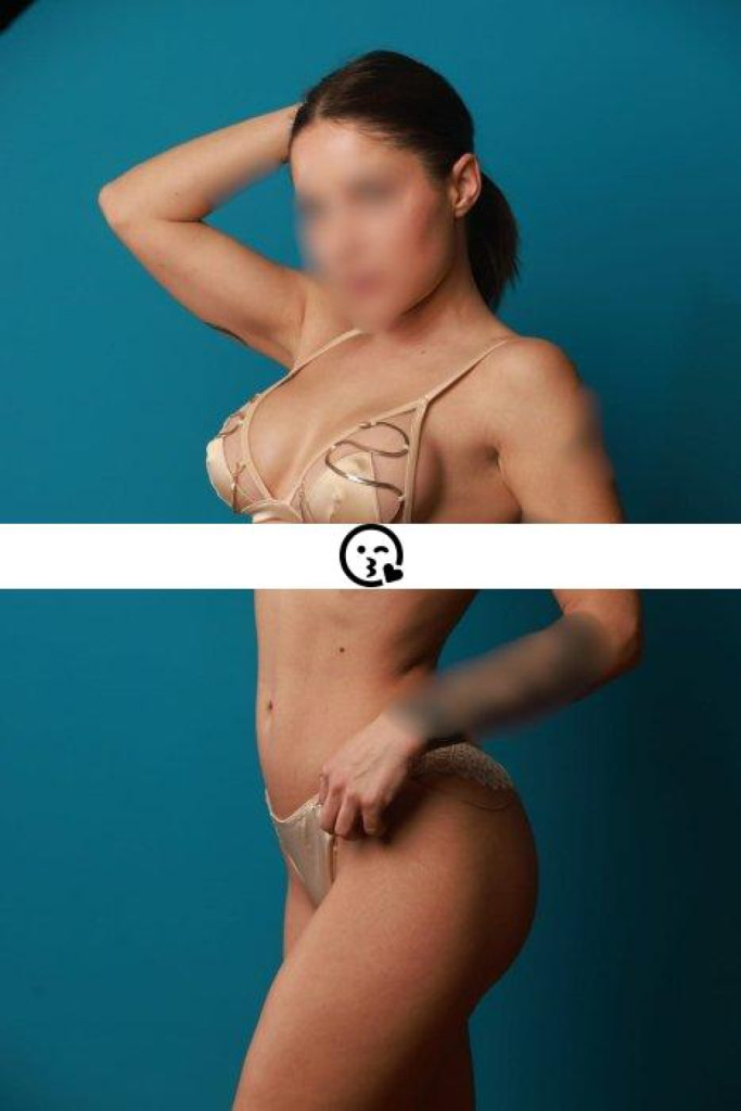 Cloe photo 1