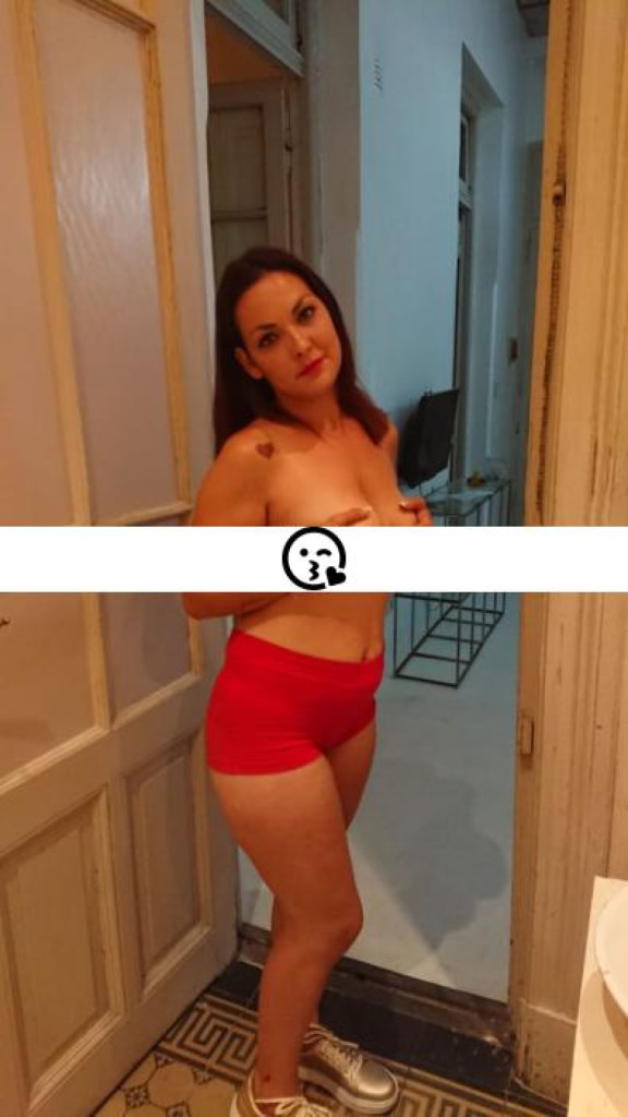 Marie photo 1