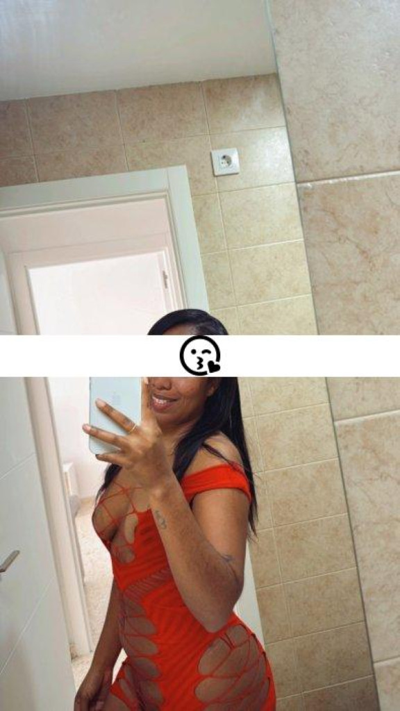 Mia photo 1