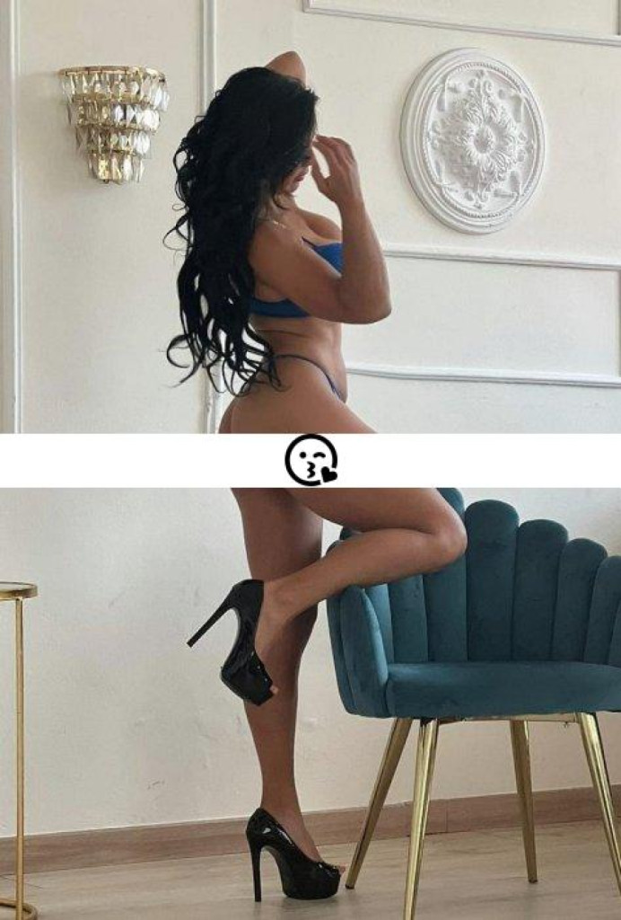 Selena photo 1