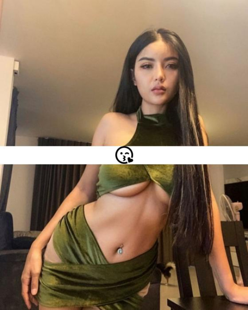 Andi Doll photo 1