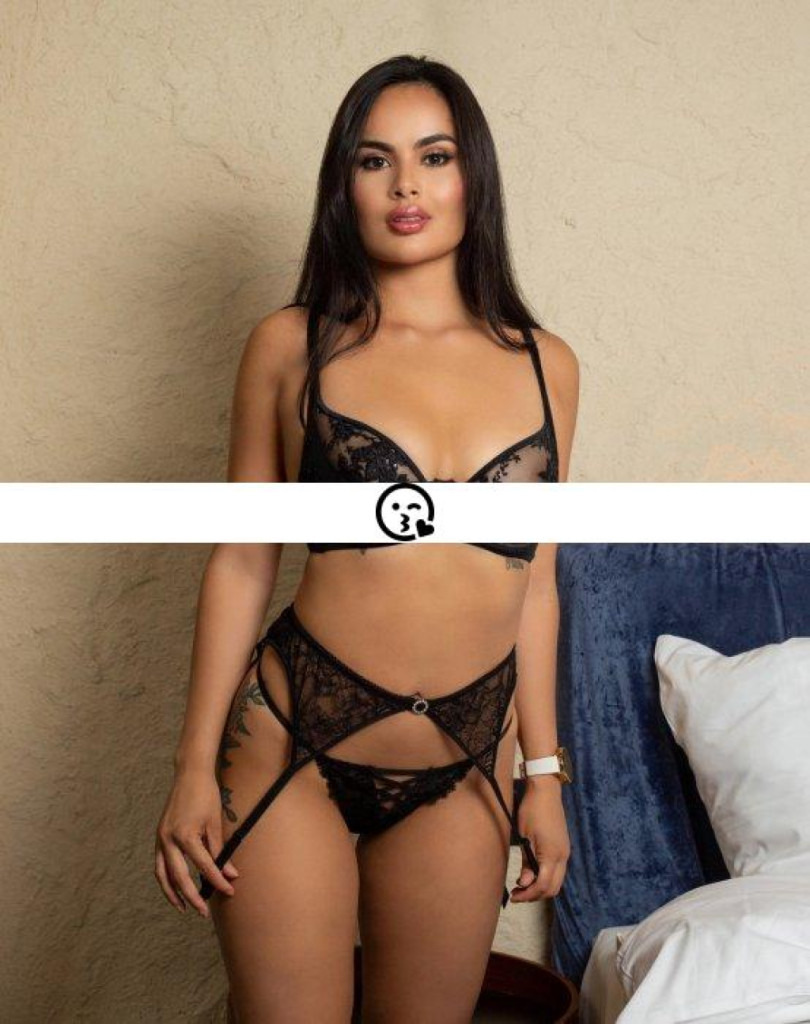 Elena photo 1