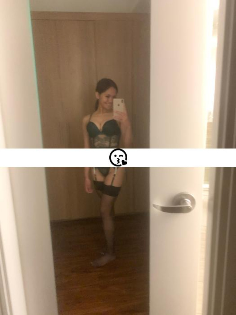 Julia photo 1