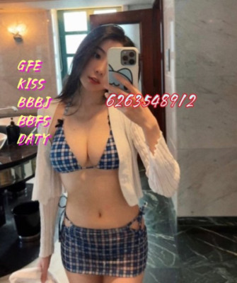 Colombian  White Singaporean listing photo