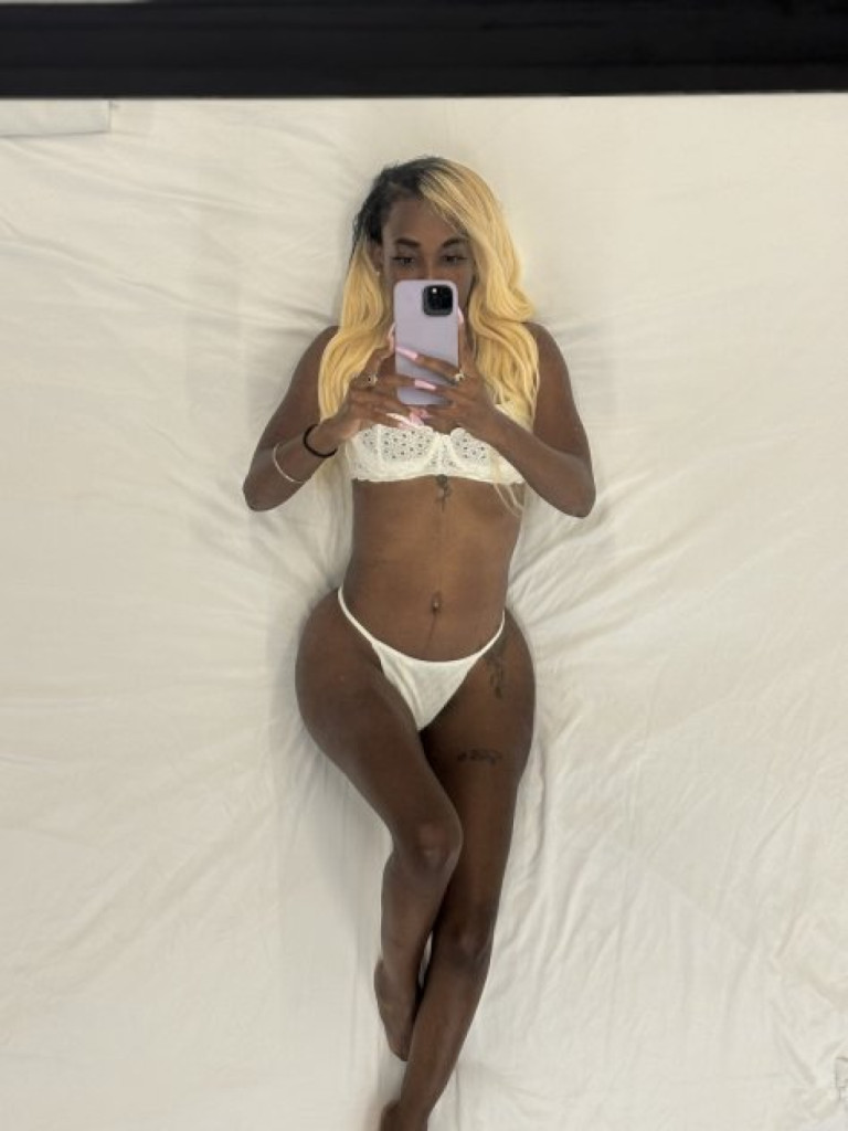 Sasha photo 1