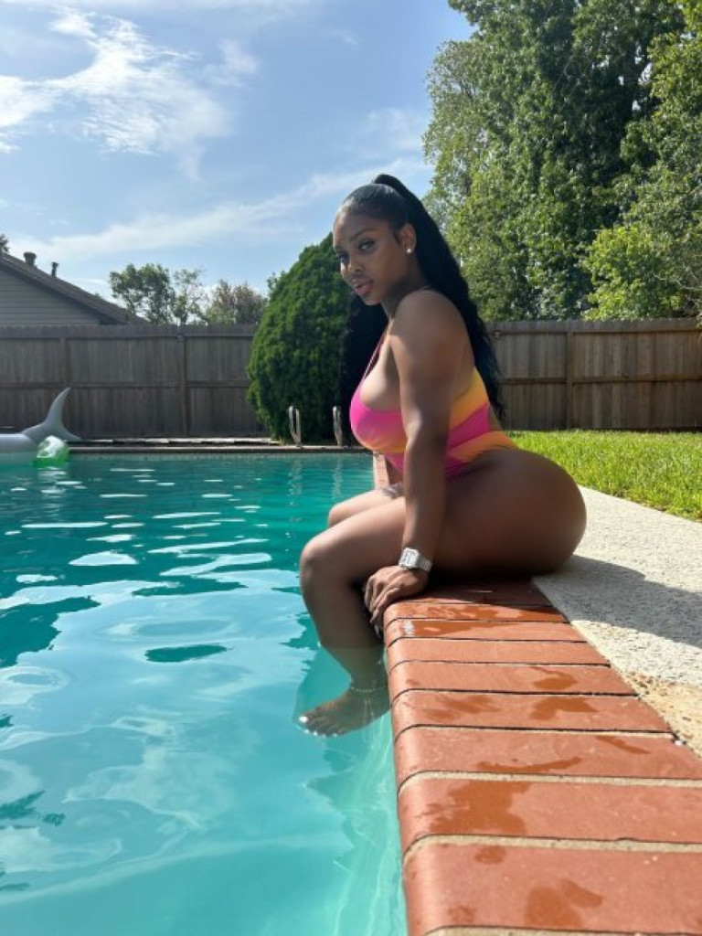 Pornstar Jodie photo 1