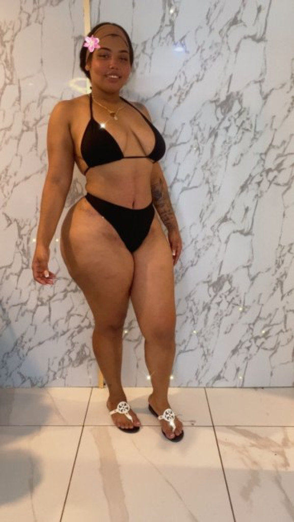 María gomez photo 1