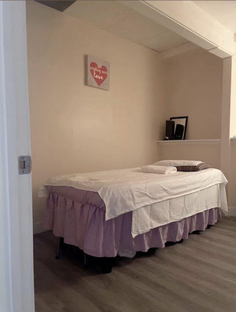 919 Massage photo 1