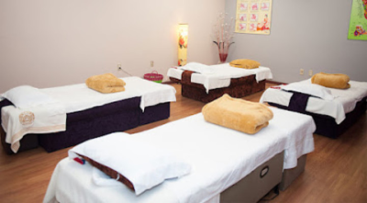 Water Flower Massage listing photo