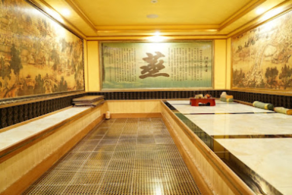 Vichy Day Spa listing photo