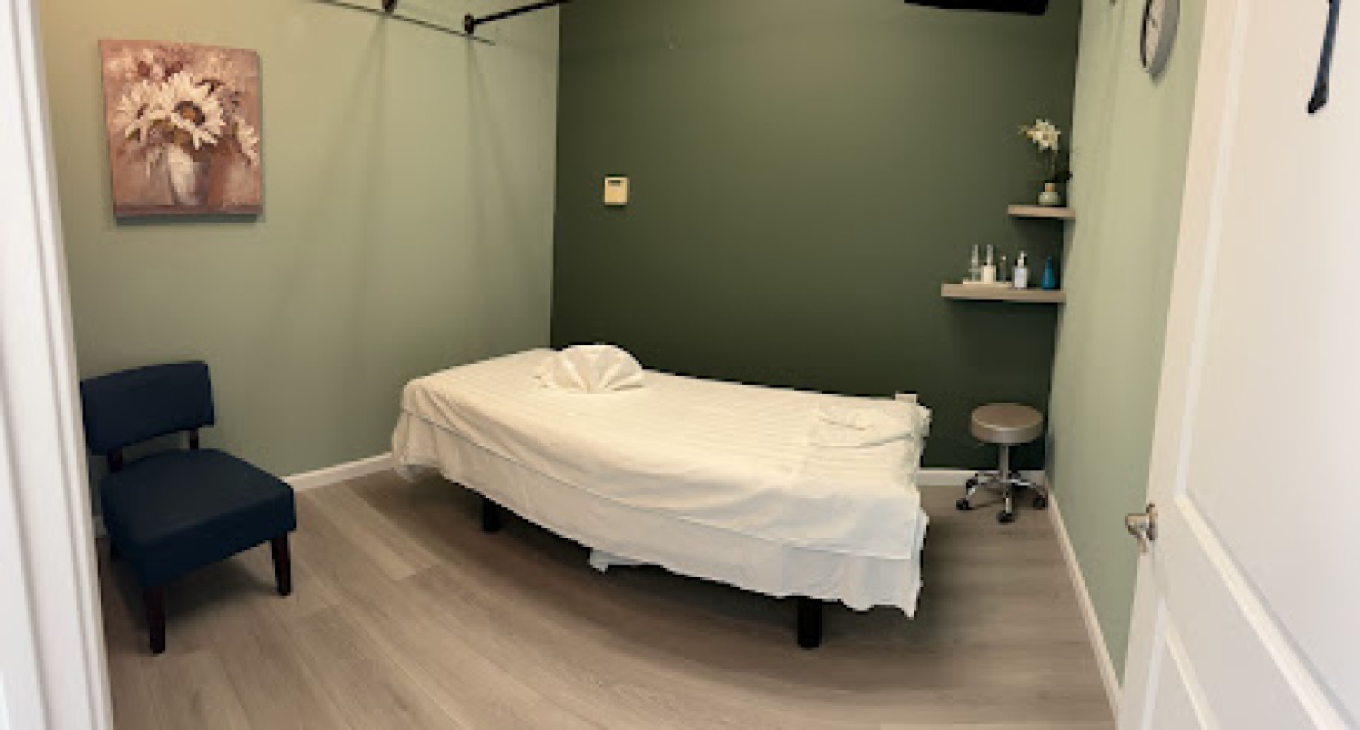 Blue Lake Massage photo 1