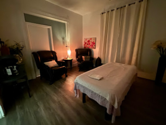 River Market Retreat Day Spa listing photo