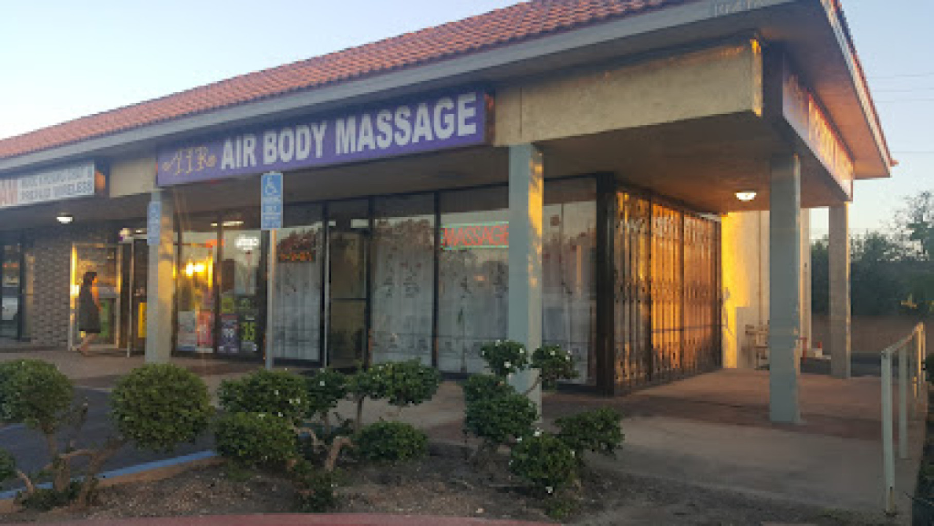 Air Body Massage photo 1