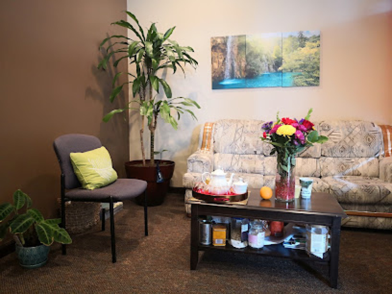E Shine Massage photo 1