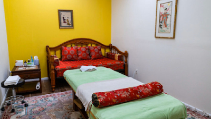 Li Massage listing photo