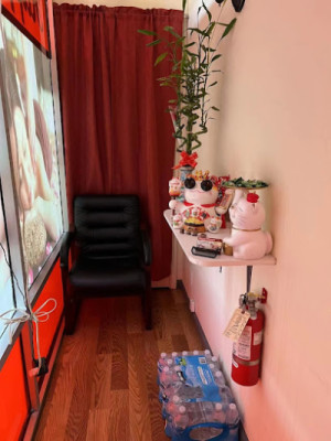 Happy Massage listing photo