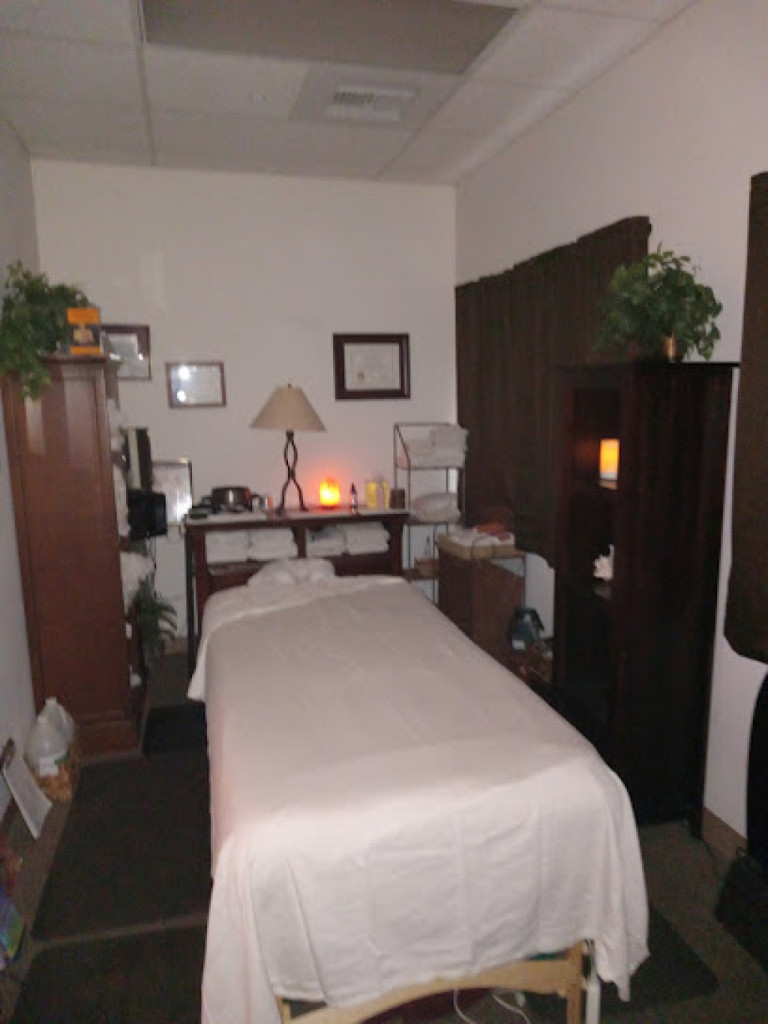 La Quinta Massage photo 1
