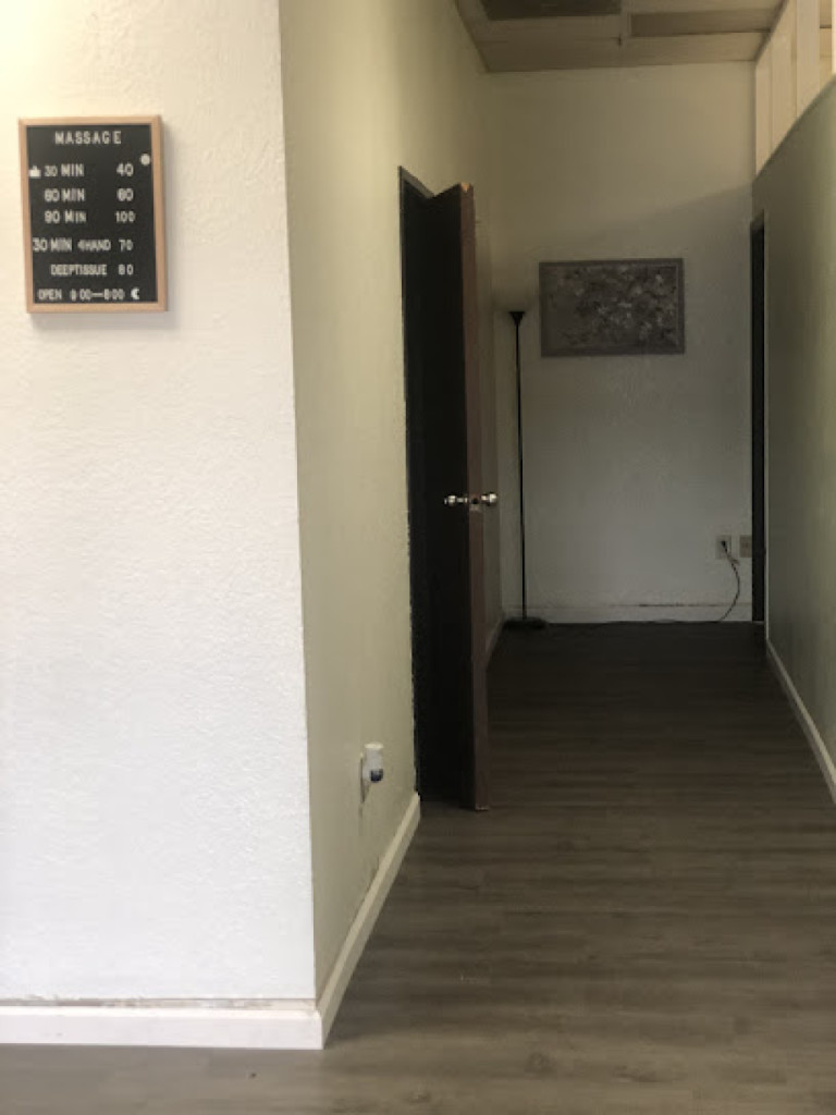 Wang Ailing Spa and Massage photo 1